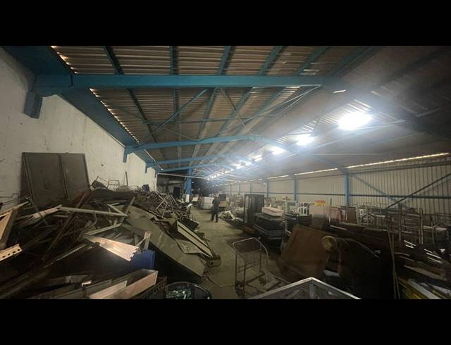 2,700M² WAREHOUSE TO LET IN HERMANSTAD